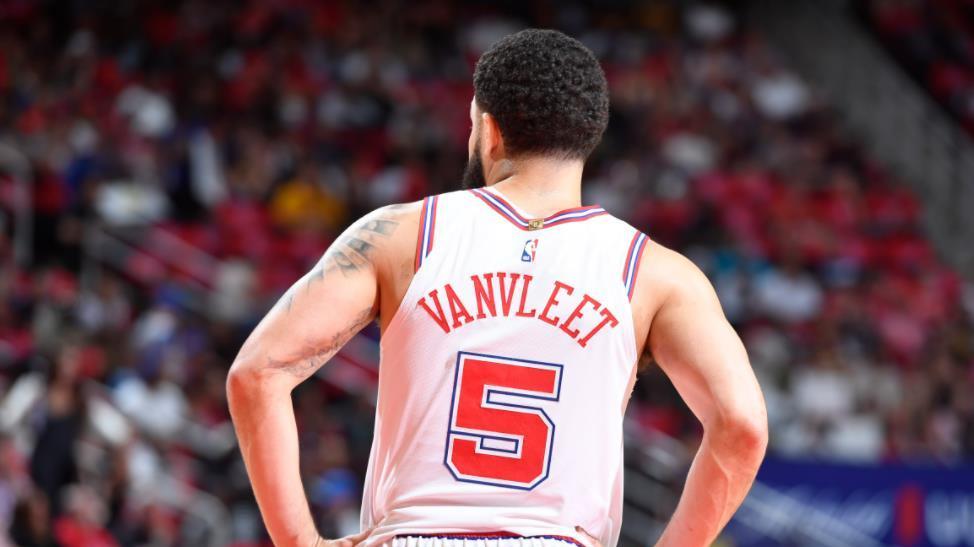 九游体育官网休斯敦火箭训练开放日，赛后豪取连胜引欢呼，西甲在即，纪律约束更严格的简单介绍