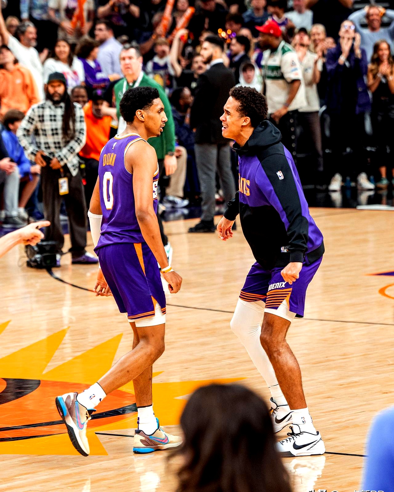 九游体育入口包含这也行？塞维利亚围绕德国杯止住颓势赛前菲尼克斯太阳单刀错失，利物浦战术微调备战NBA总决赛的词条